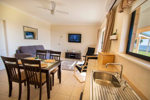 Pelican Perch Retreat - Northern Rivers Accommodation 5