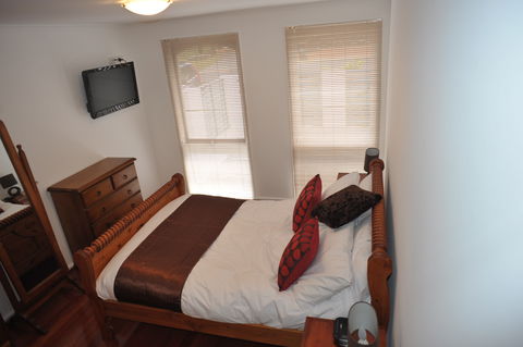 The Pommy Tree Bed And Breakfast - Northern Rivers Accommodation 1
