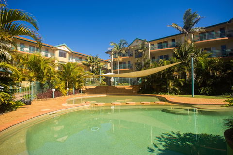 Town Beach Beachcomber Resort - Northern Rivers Accommodation 0