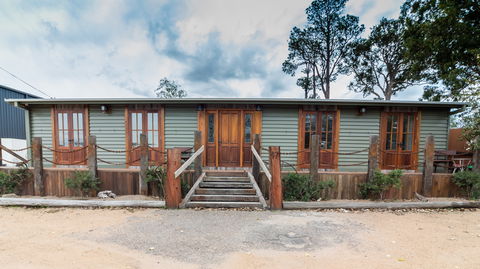 Uniquely Pambula - Pet Friendly Holiday Accomodation - Northern Rivers Accommodation 0
