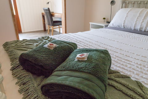 Uniquely Pambula - Pet Friendly Holiday Accomodation - Northern Rivers Accommodation 9