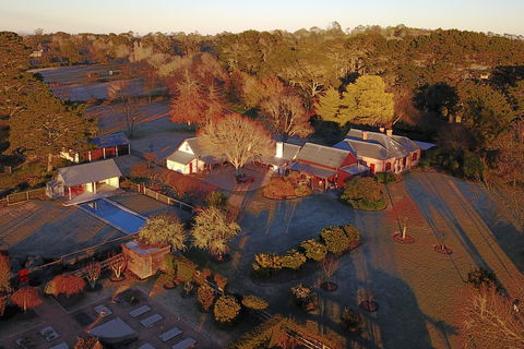 Vine Lodge Heritage Getaway - Northern Rivers Accommodation 0