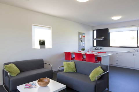 Western Sydney University Village Campbelltown - Northern Rivers Accommodation 2