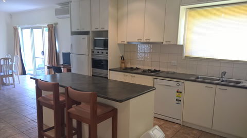 Apartments Of Waverley - Northern Rivers Accommodation 6