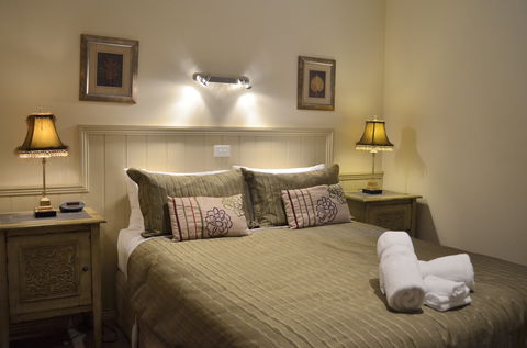 Autumn Affair Cottage 7 - Northern Rivers Accommodation 2