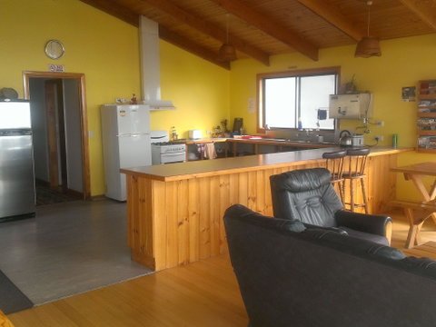 Bridport Seaside Lodge - Northern Rivers Accommodation 4