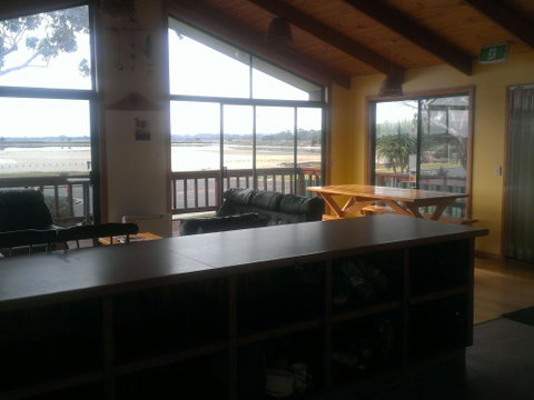 Bridport Seaside Lodge - Northern Rivers Accommodation 6