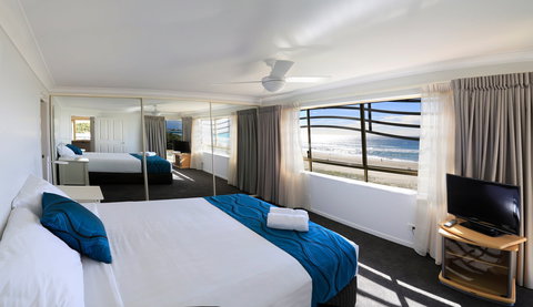 Golden Riviera Beach Resort - Northern Rivers Accommodation 9