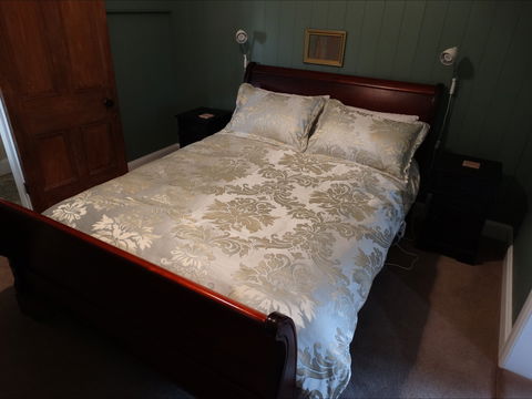 Loughmore House And Cottage - Northern Rivers Accommodation 6
