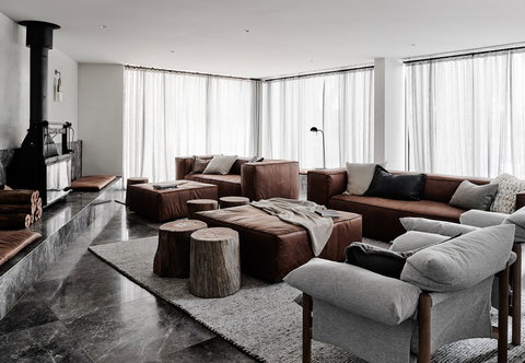 Mitchelton Hotel - Northern Rivers Accommodation 1