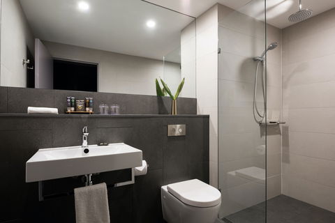 Novotel Perth Murray Street - Northern Rivers Accommodation 7