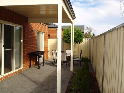 Shamore Apartments - Eleventh Street Mildura - Northern Rivers Accommodation 5