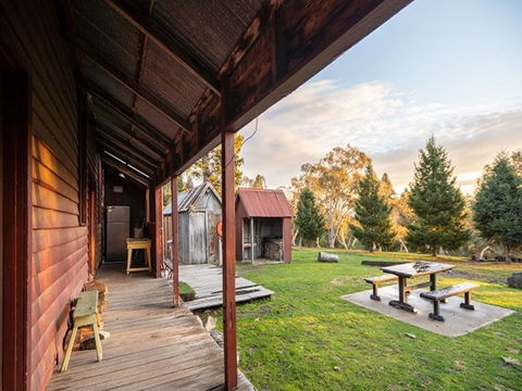 The Pines Cottage - Northern Rivers Accommodation 2