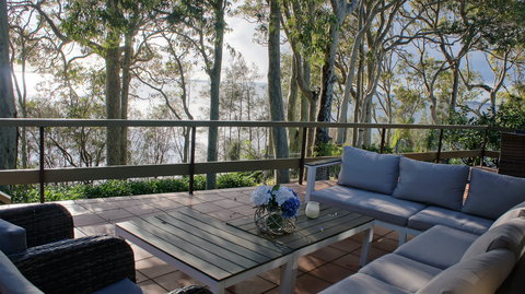 Tuggerah Lake House - Northern Rivers Accommodation 0