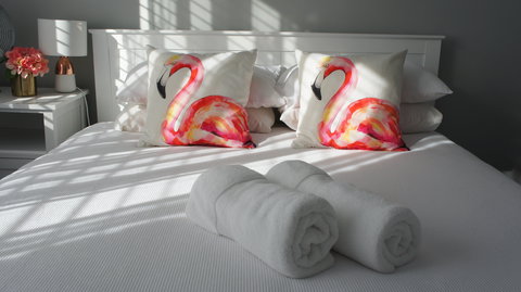 Tuggerah Lake House - Northern Rivers Accommodation 1