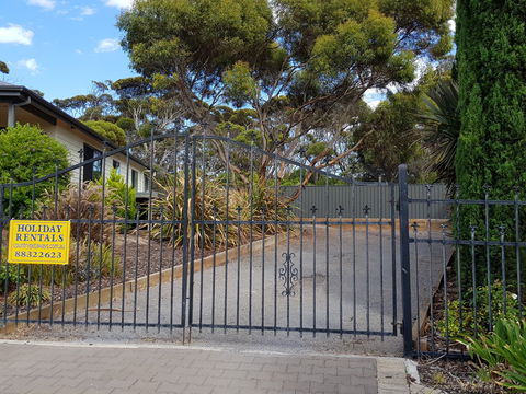 Adonis Dream - Northern Rivers Accommodation 1