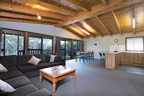 Alpine Activity Centre - Northern Rivers Accommodation 0