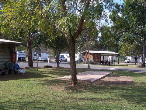 Eidsvold Caravan Park - Northern Rivers Accommodation 1