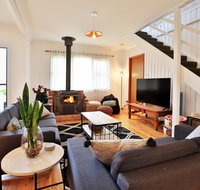 Hudson Bay at Basin View - Northern Rivers Accommodation