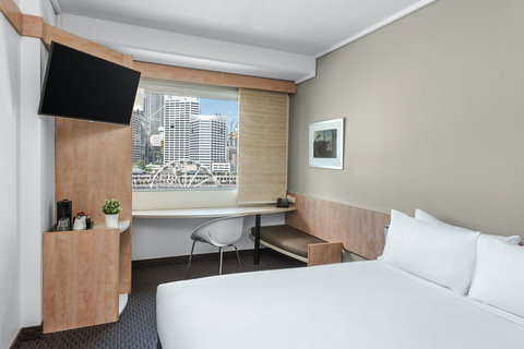 Ibis Sydney Darling Harbour - Northern Rivers Accommodation 1
