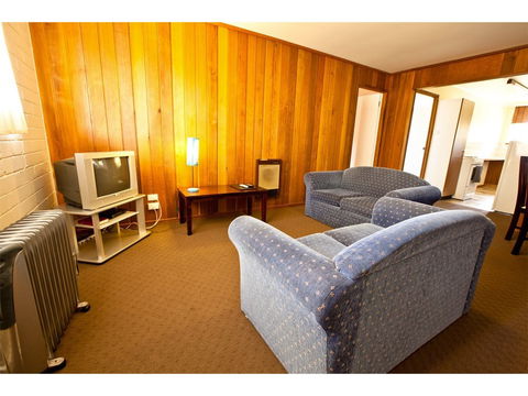 Snowy Mountains Resort - Northern Rivers Accommodation 1