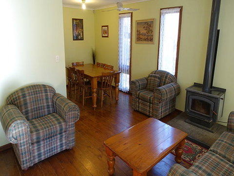 Arch Cottage - Northern Rivers Accommodation 2