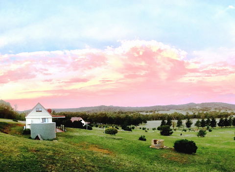 Barella Cabins - Northern Rivers Accommodation 0