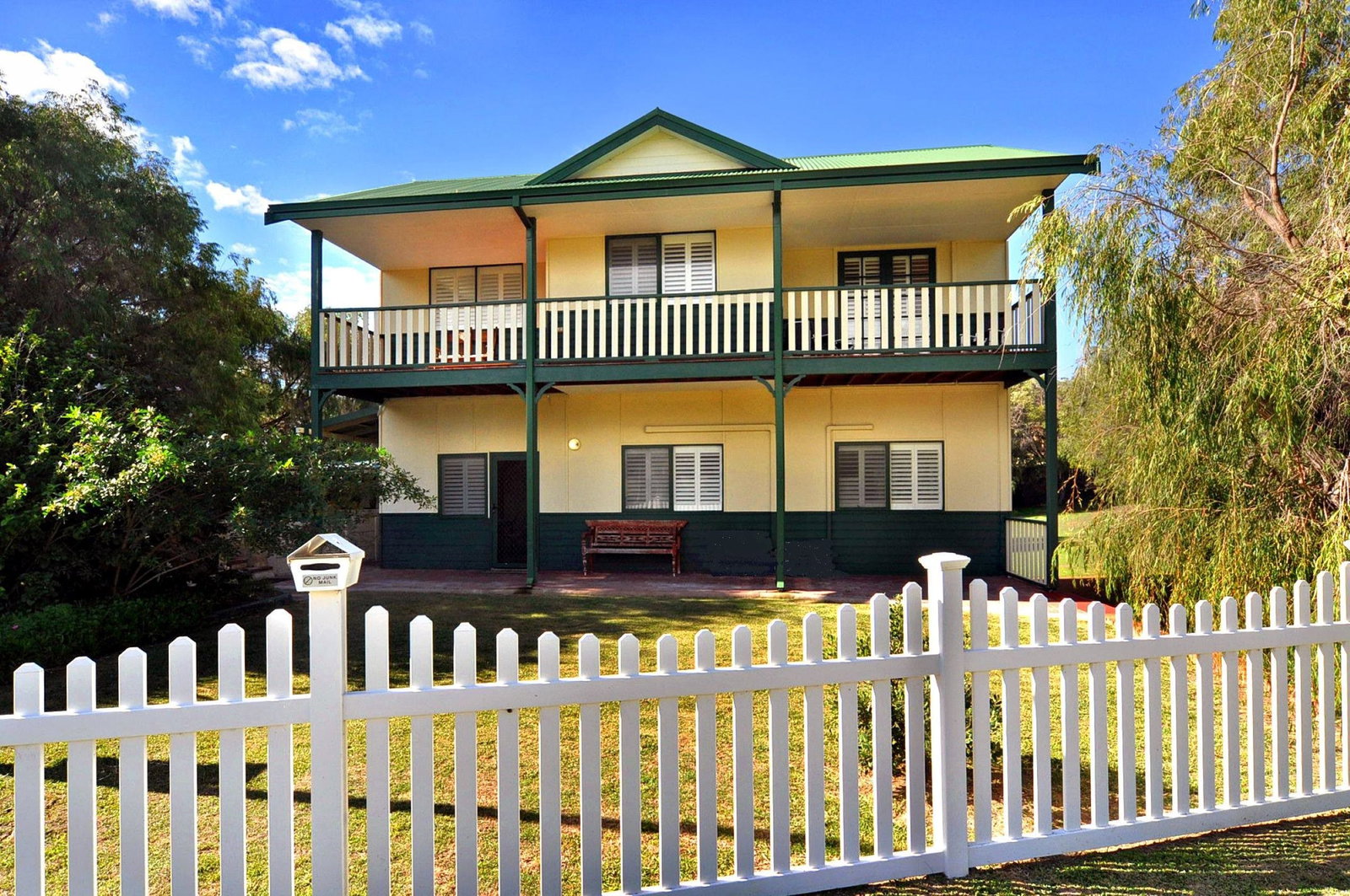 Binningup WA Northern Rivers Accommodation