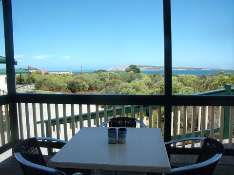 Elliston Waterloo Bay Tourist Park - Northern Rivers Accommodation 0