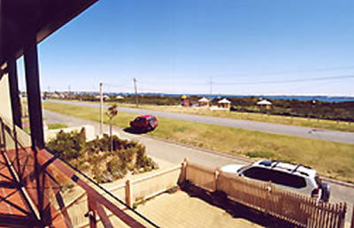 A Beachfront Villa Rockingham - Northern Rivers Accommodation 3