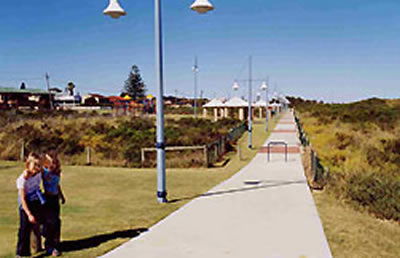 A Beachfront Villa Rockingham - Northern Rivers Accommodation 5