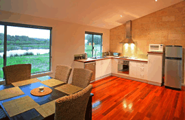 Acacia Chalets - Northern Rivers Accommodation 1