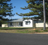 Busselton Beachfront - Northern Rivers Accommodation