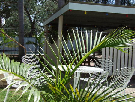 Avalon Holiday Units - Northern Rivers Accommodation 2