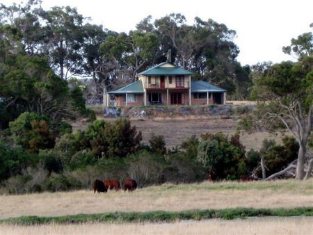 Mt Willyung Retreat - Northern Rivers Accommodation 1