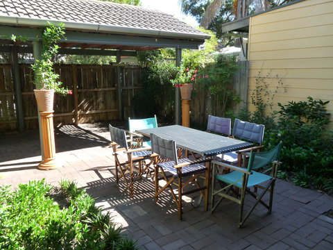 Adelaide Serviced Apartments - William Townhouse - Northern Rivers Accommodation 2