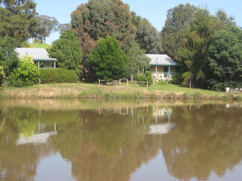 Athlone Country Cottages - Northern Rivers Accommodation 0