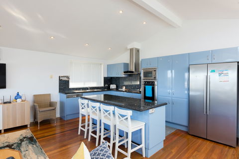Blue Waters At Gerroa - Northern Rivers Accommodation 1