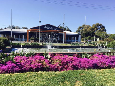 Byer Fountain Motor Inn And Restaurant - Northern Rivers Accommodation 0