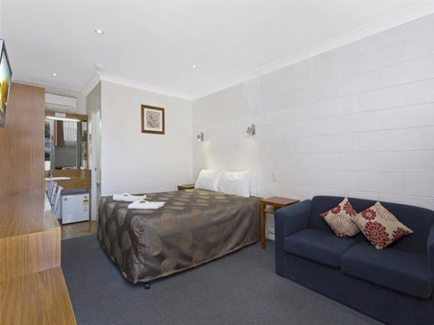 Byer Fountain Motor Inn And Restaurant - Northern Rivers Accommodation 2