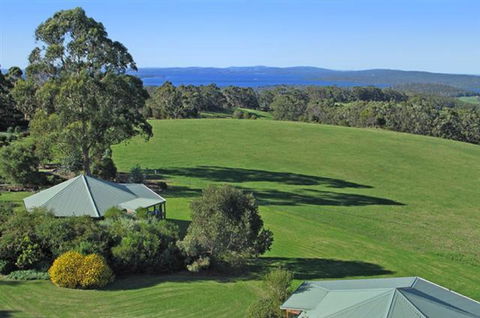 Celestine Retreat - Northern Rivers Accommodation 0