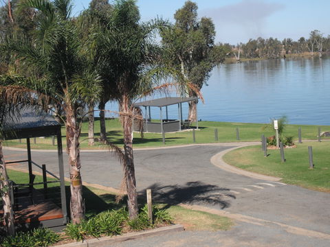 DC On The Lake - Northern Rivers Accommodation 0