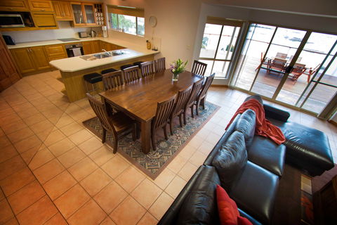 Limestone Ridge - Holiday House - Northern Rivers Accommodation 2