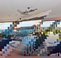 Tangalooma Hilltop Haven - Northern Rivers Accommodation