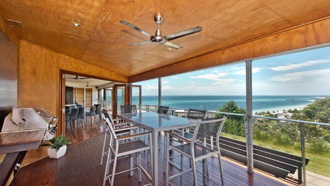 Tangalooma Hilltop Haven - Northern Rivers Accommodation 1