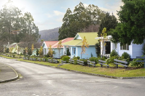 Tarraleah Estate - Cottages, Accommodation & Events - Northern Rivers Accommodation 0