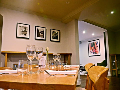 The Waverley International Hotel - Northern Rivers Accommodation 2