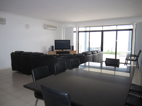 The Waterfront Starfish - Northern Rivers Accommodation 0