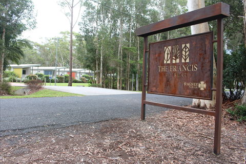 The Francis Retreat - Bonny Hills - Northern Rivers Accommodation 0