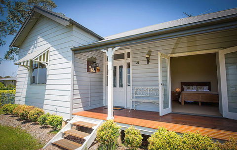 Wine Country Cottage - Northern Rivers Accommodation 0